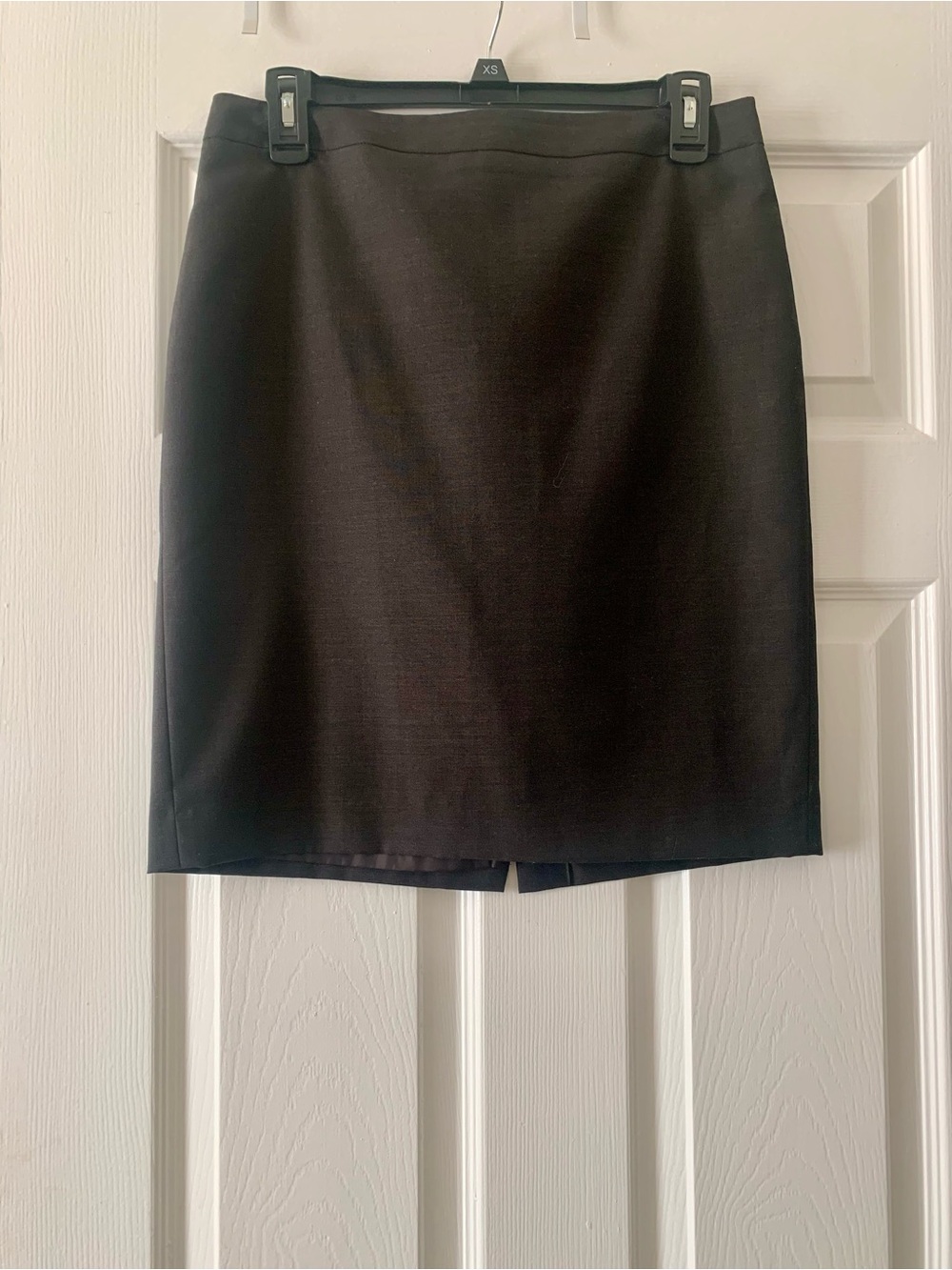 Ann Taylor Black Pencil Skirt 40% Wool Lining